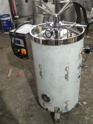 Laboratories Equipment