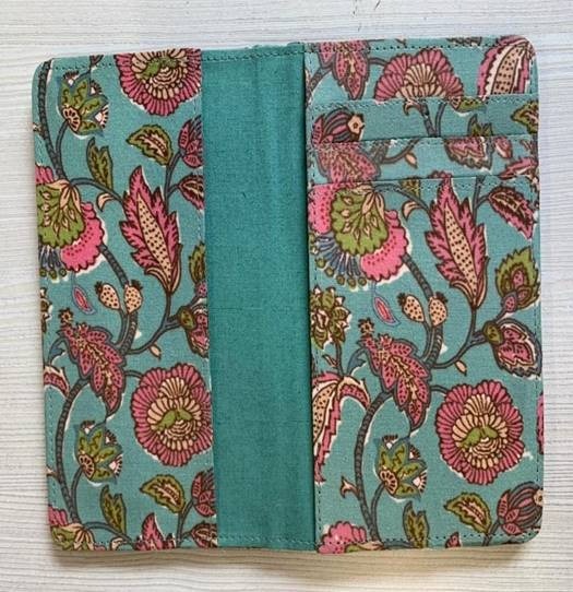 Floral Travel Organizer