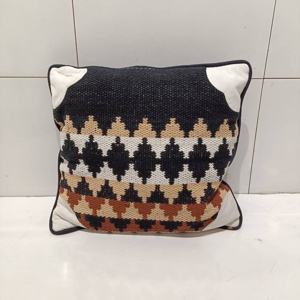 Multicolor Checkered Woven Cushion