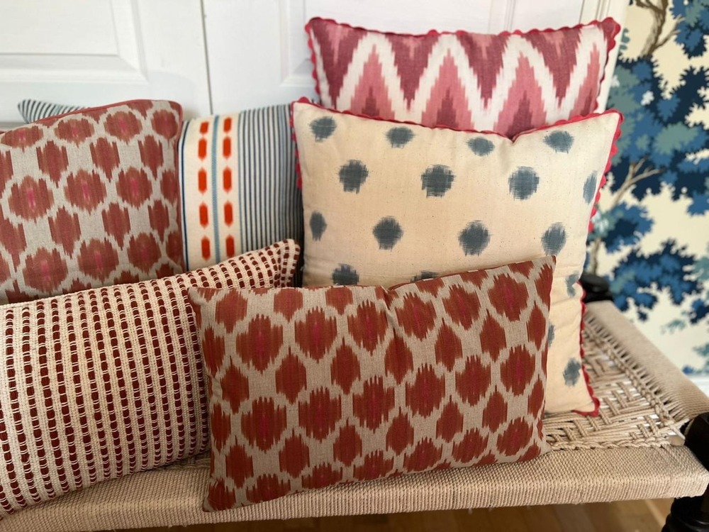 Decorative Pillow Set