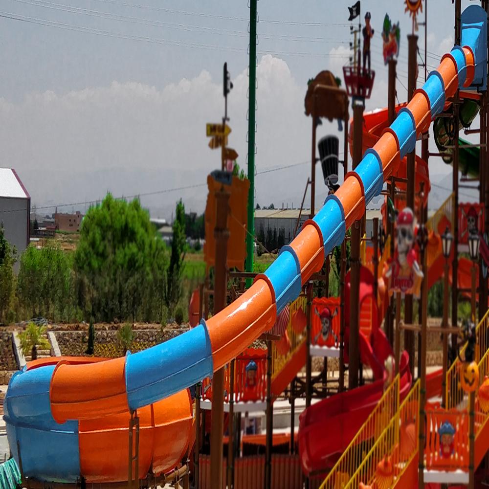 Body Tornado Slide - Material: Metal