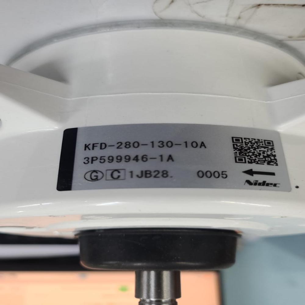 DAIKIN KFD-280-130-10A Dc Fan Motor