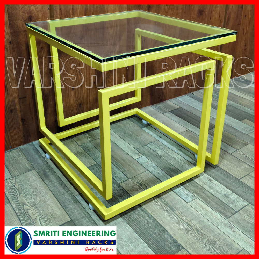 Lounge Table