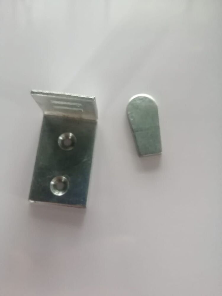 Tiles Fitting Clamp - Density: 7.85 Gram Per Cubic Centimeter(g/cm3)
