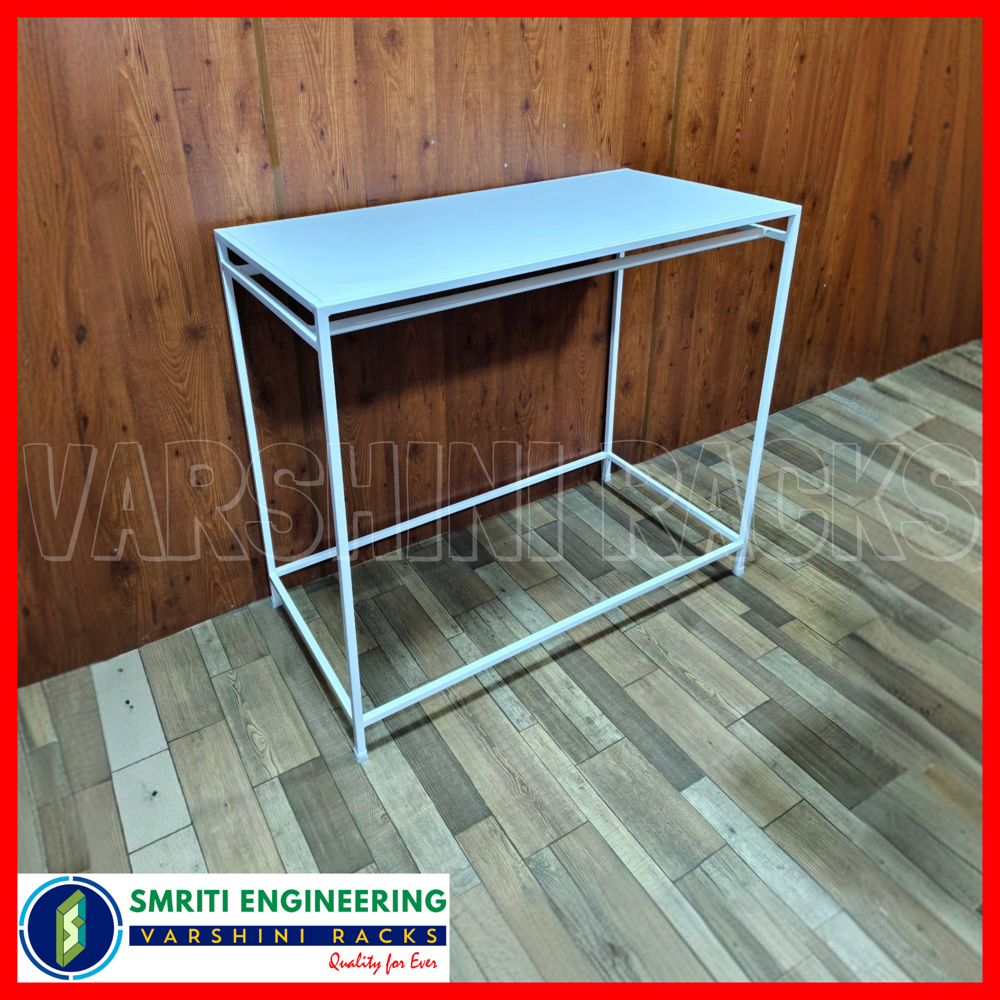 Garment Table