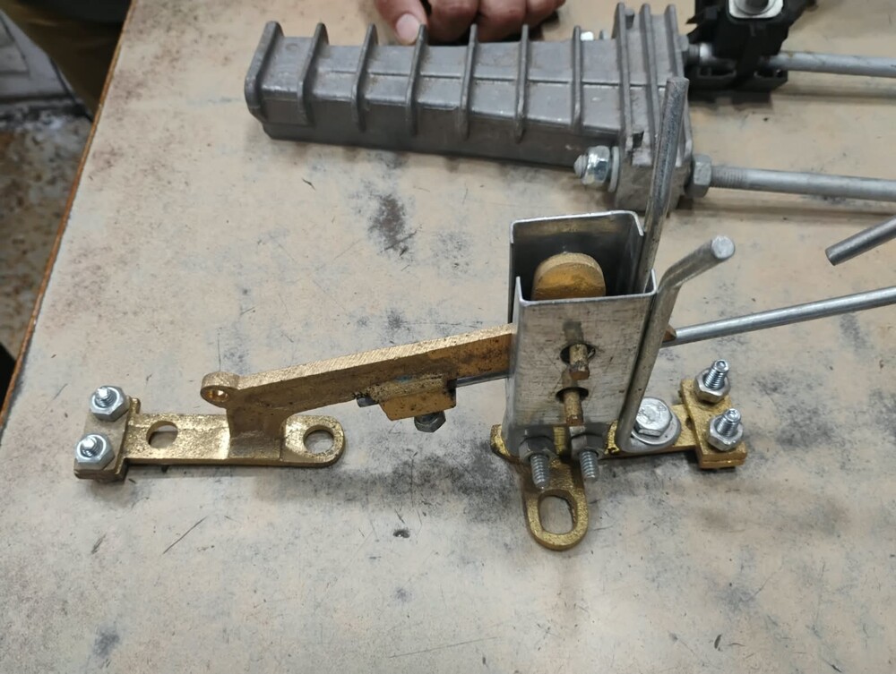 Male and Female Clamp for J.O.C
