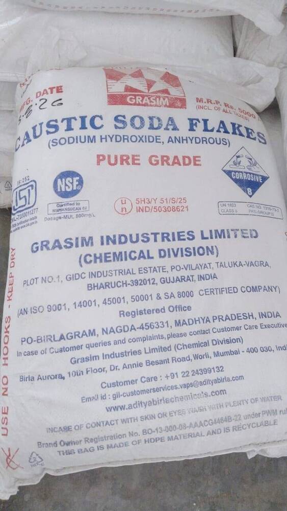 High Grade Caustic soda flakes