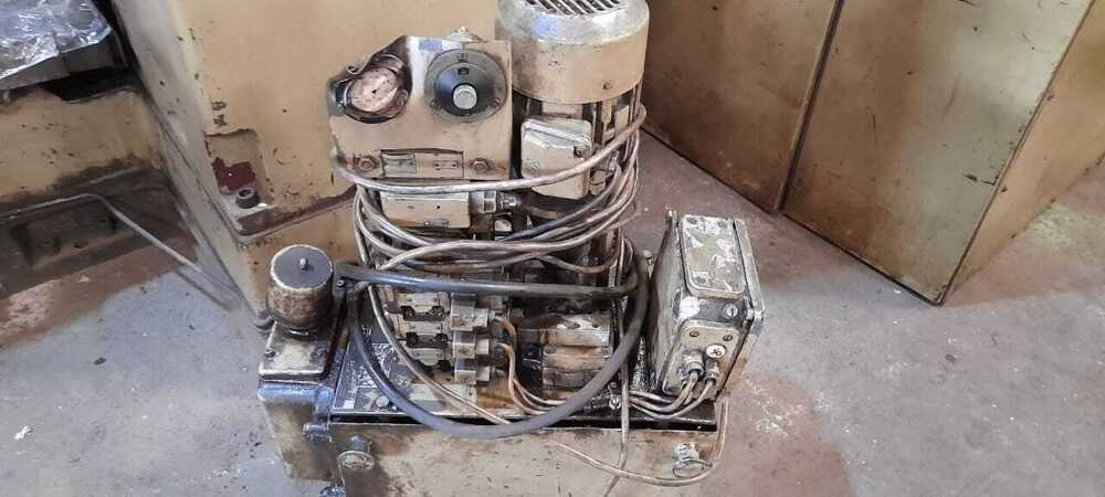 Table Type Borer With Face Chuck