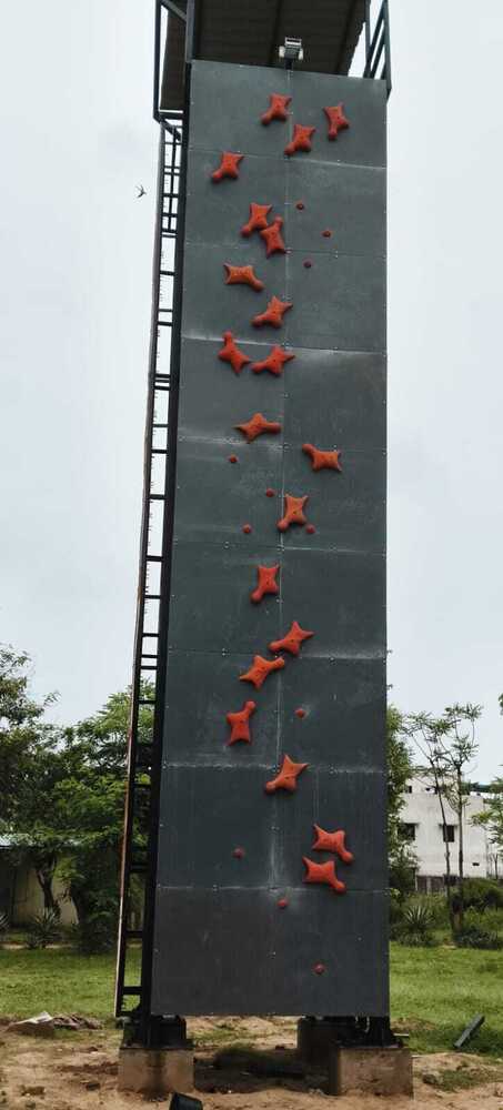 Speed Climbing Wall