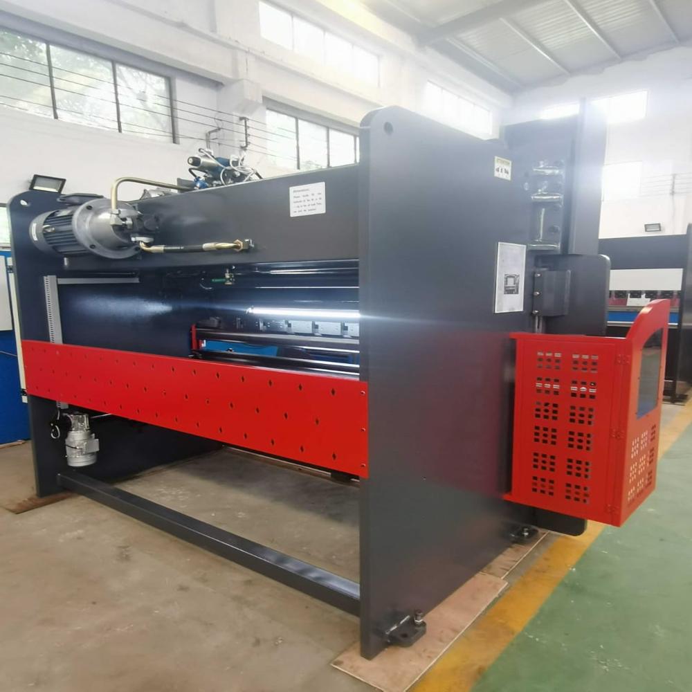 Hydraulic NC Bending Machine