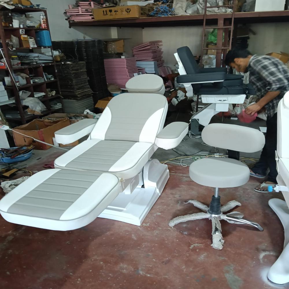 Sky Blue And White Cosmetic Derma Chair