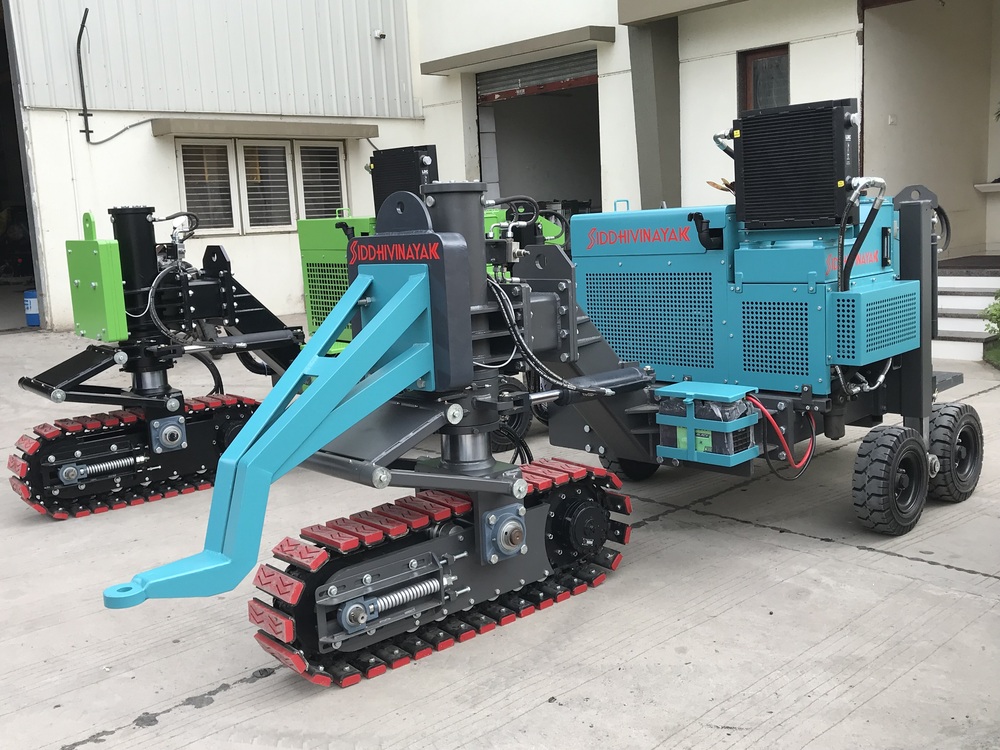 Skm 540 Kerb Paver Machine - Capacity: 250-300 Metres Per Day