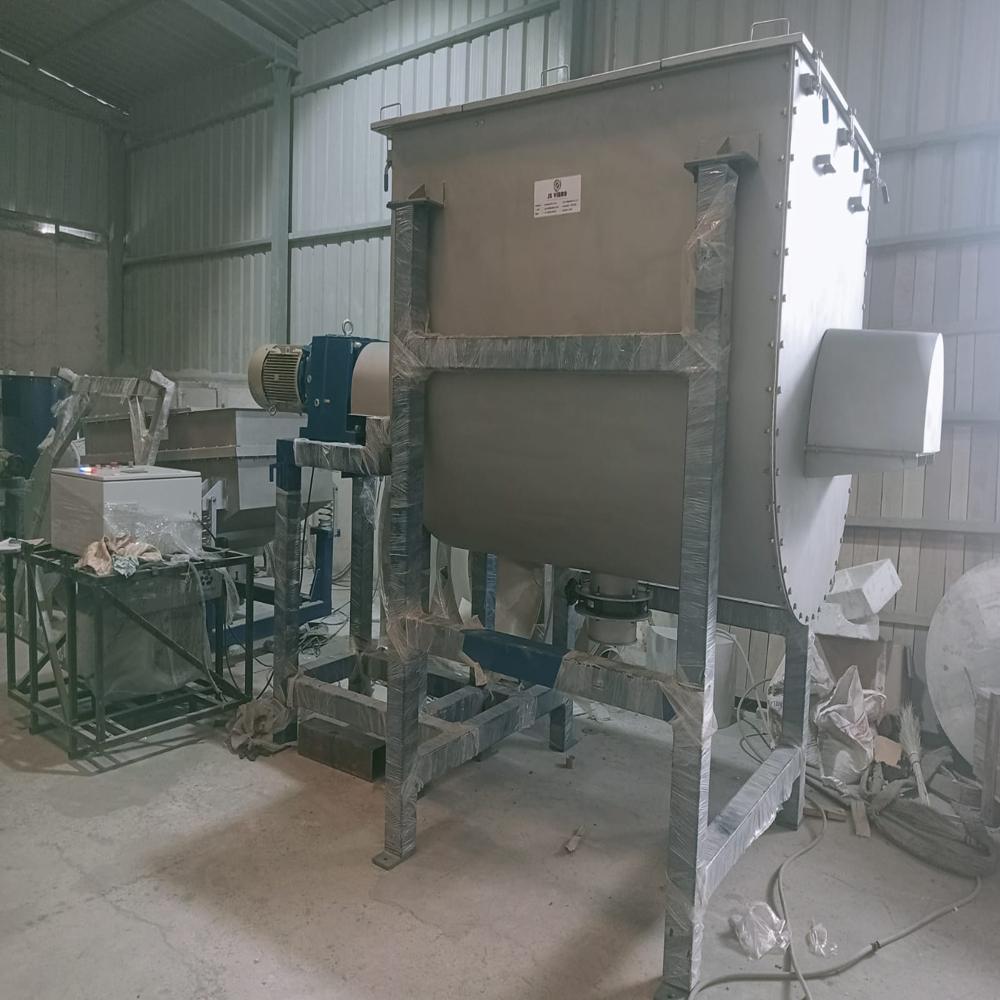 Pharmaceutical Ribbon Blender - Capacity: 50-500 Liters (Customizable) Ltr