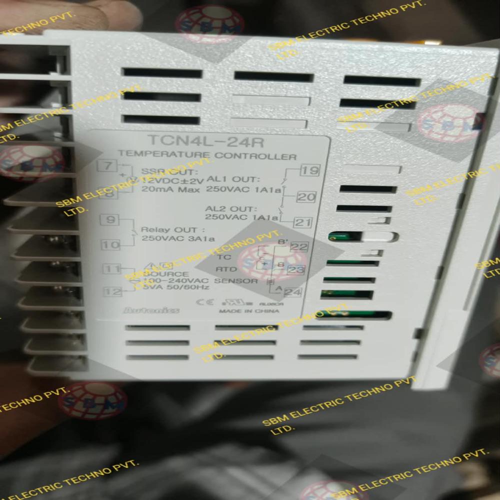 Autonics Temperature Controller, Tcn4l-24r