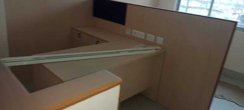 L Shape Office Table