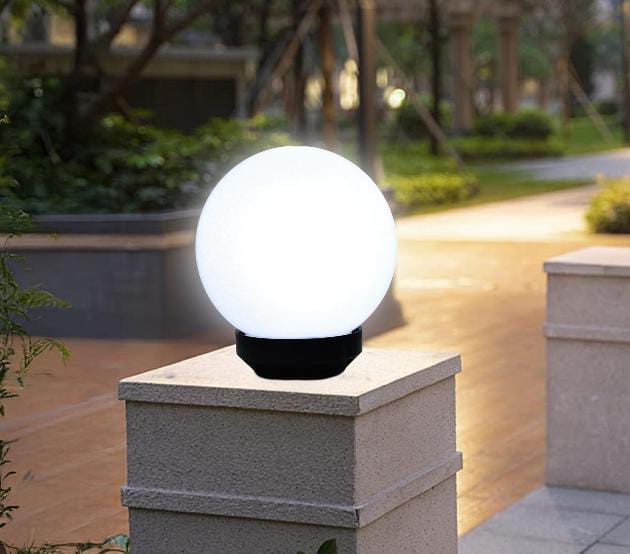 Main Gate Light