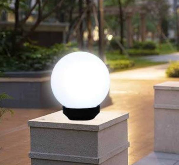 Main Gate Light