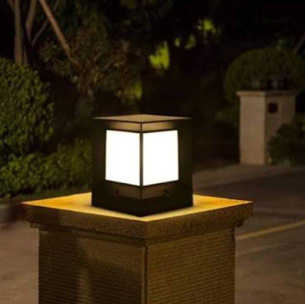 Solar Gate Light