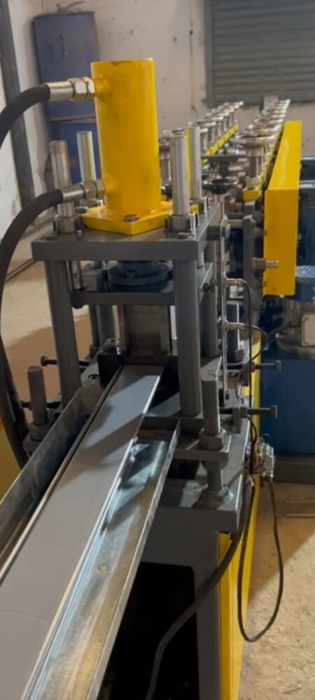 Automatic Shutter Patti Roll Forming Machine - Automatic Grade: Semi-automatic