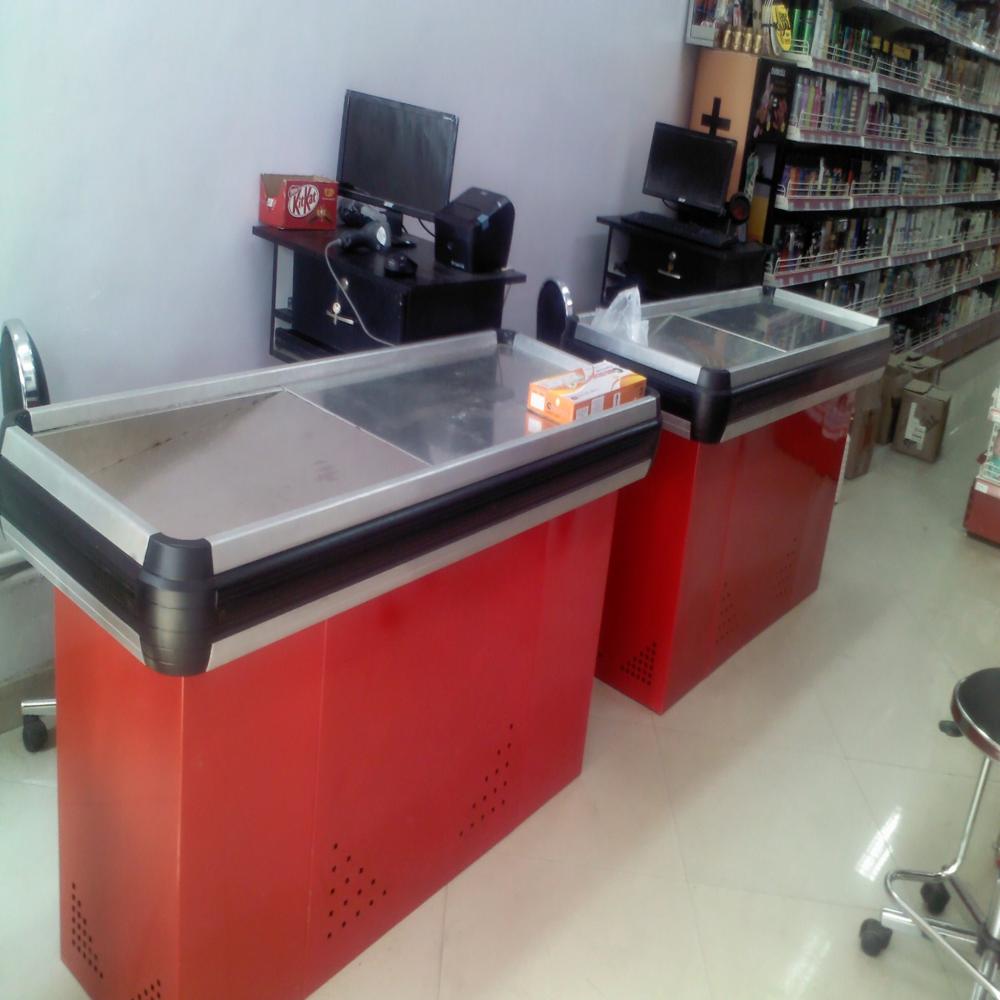 Supermarket Cash Desk Counter