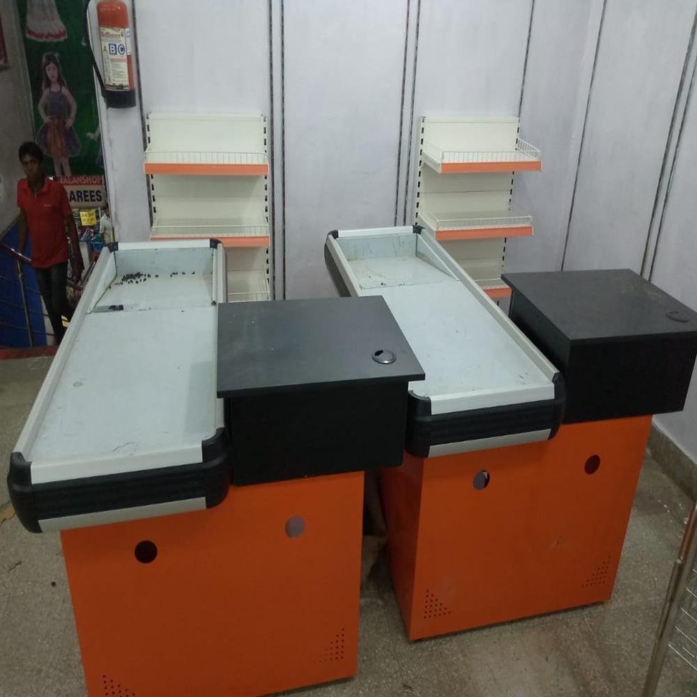 Supermarket Cash Desk Counter