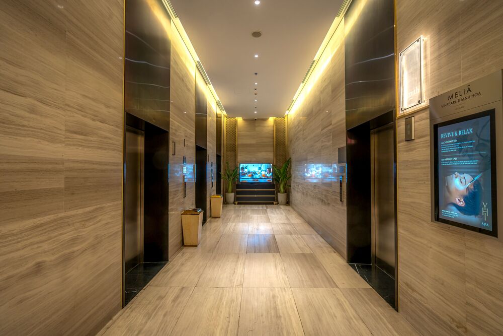 9 Person Glass Finish Residential Elevator