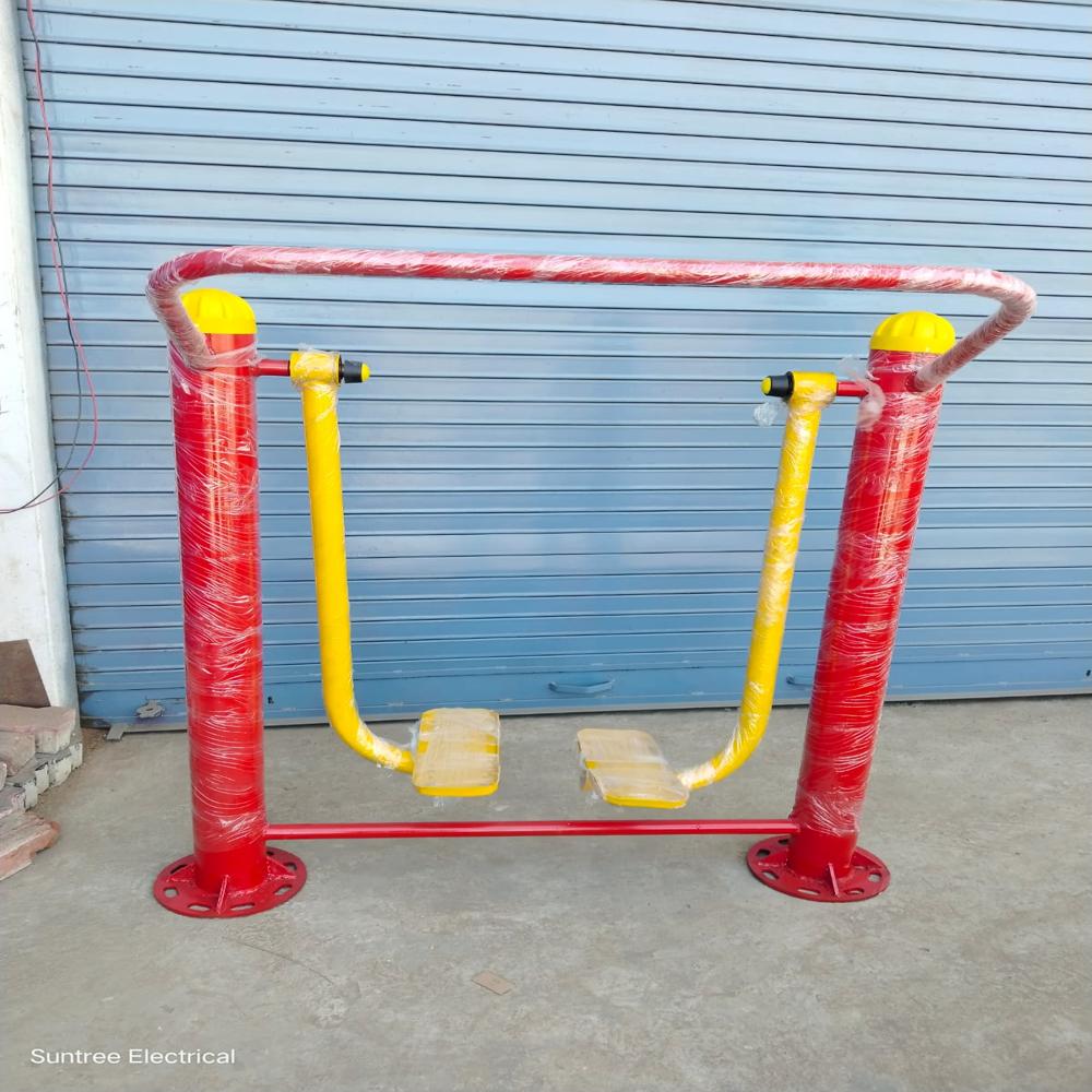 Air Walker outdoor gym