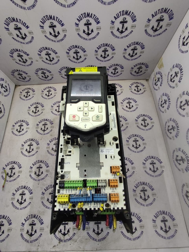 ABB ACS880-010014A-5+P944