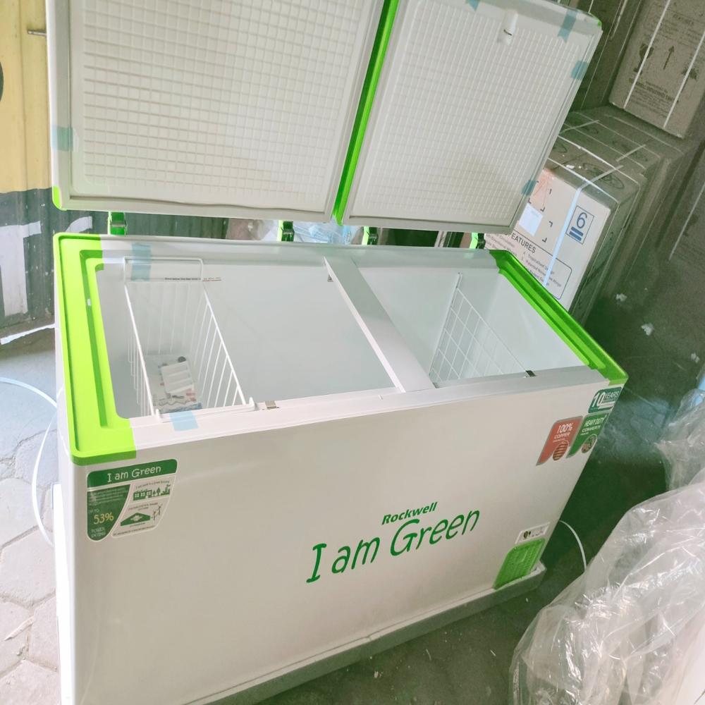 Hard Top Deep Freezer - Powder Coated Metal, White Color, Automatic Defrost Operation | High Insulation Top Door, Hi-tech Compressor, Versatile For Dairy, Bakery, Ice Cream, Meat Shops
