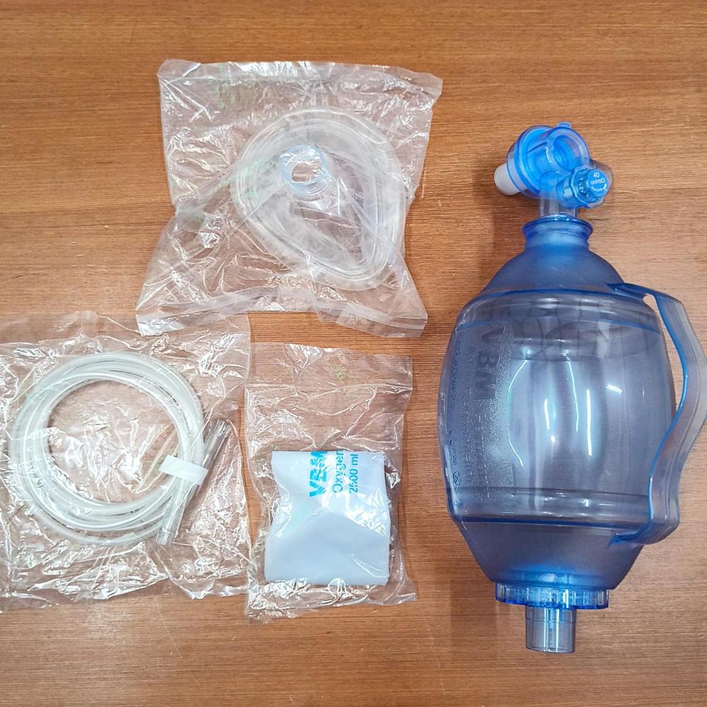Adult Silicone Resuscitator Set - Accuracy: High Ventilation Efficiency