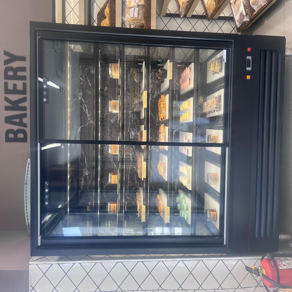 Cake Pastry Display Counter