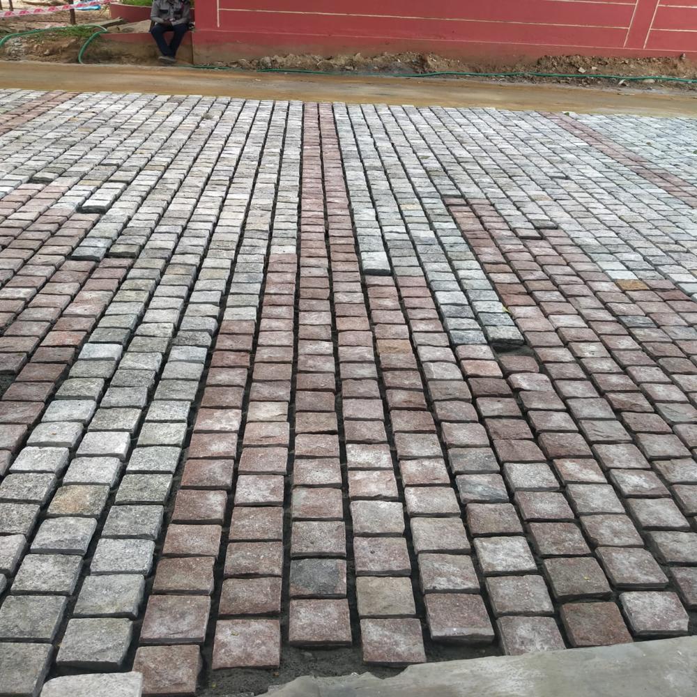 Natural Granite Machine-cut Cobblestonr