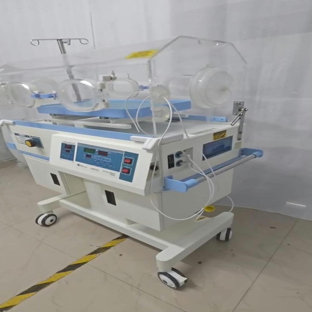Biological Incubator