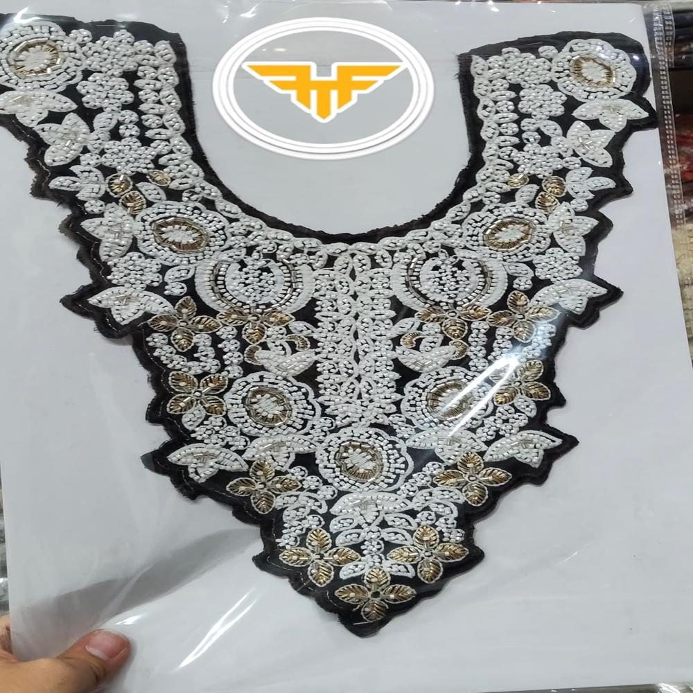 Cutdana neck patch