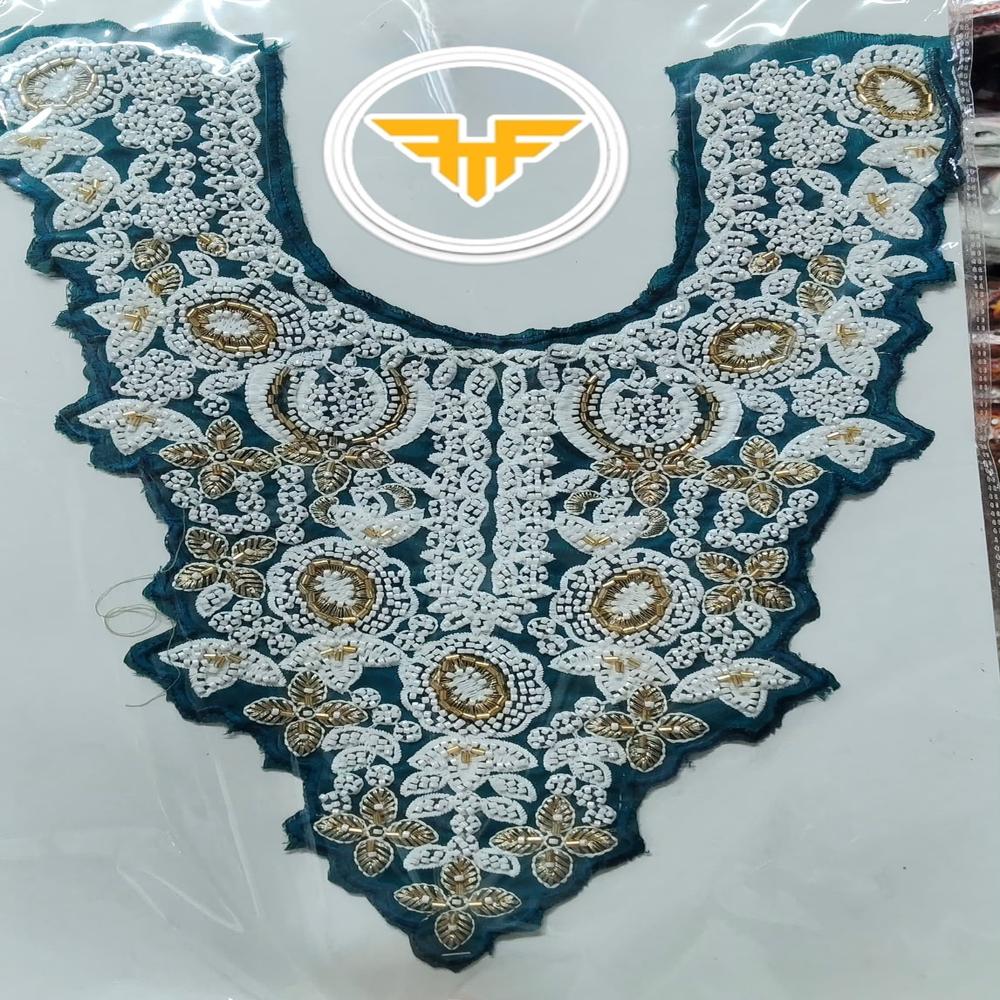 Cutdana neck patch
