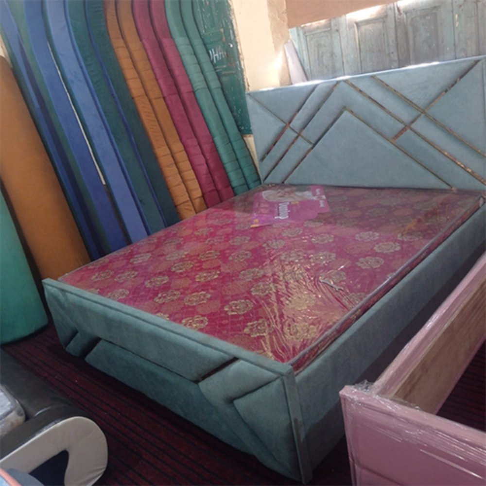 Queen Size Wooden Bed