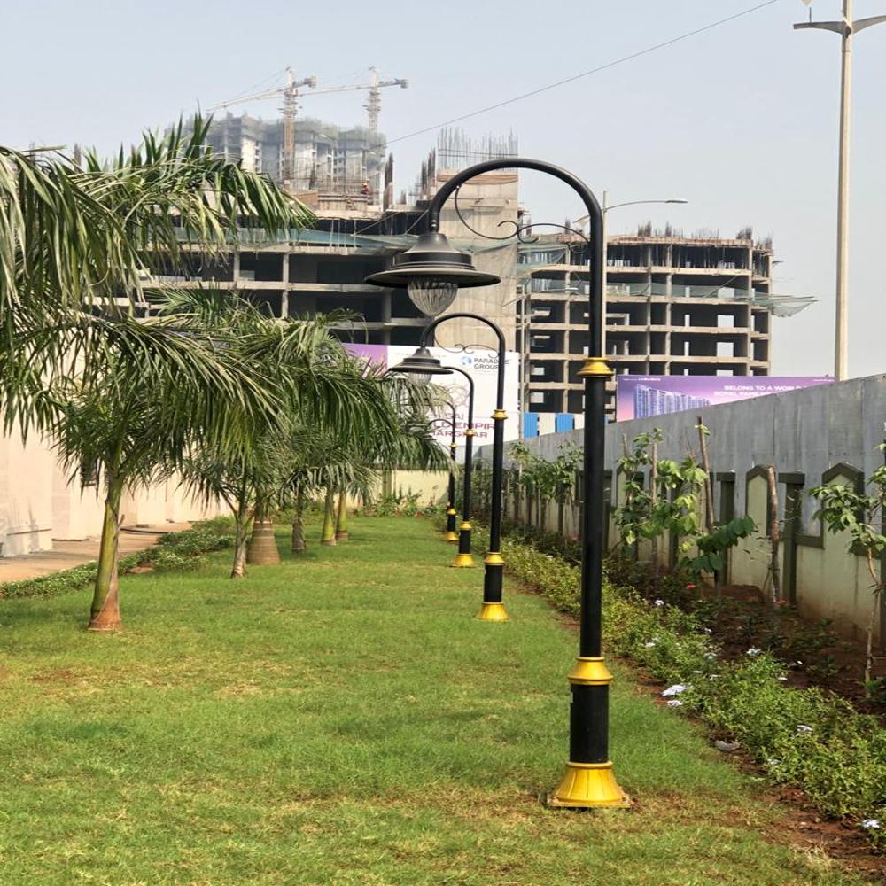 CAST IRON POLES