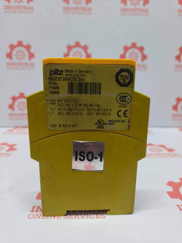 PILZ  PNOZ-X7-24VAC/DC-2N/O  Safety Relay For Monitoring Emergency Stop (E-Stop)