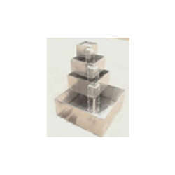 गार्डन मेटल फव्वारा