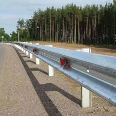 W Metal Beam Crash Barrier