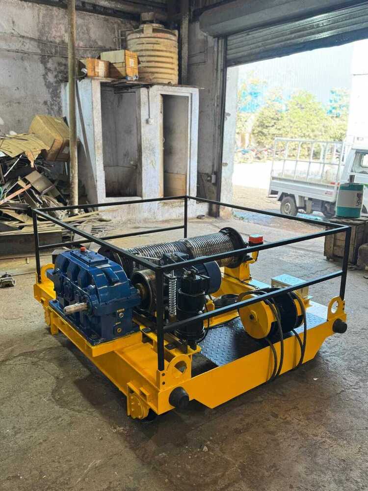 Double Girder Hoist Crane