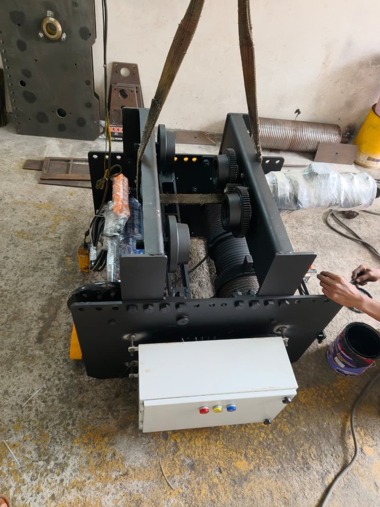 Commercial Wire Rope Hoist