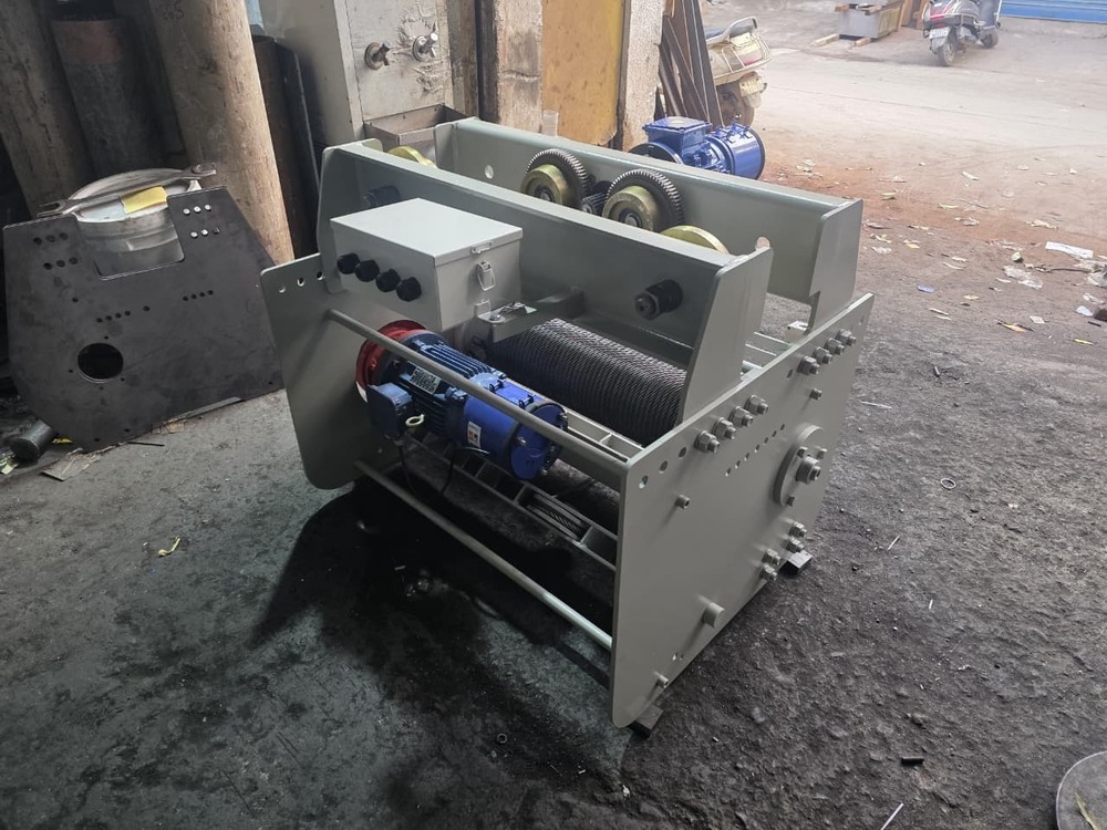 Geared Wire Rope Hoist