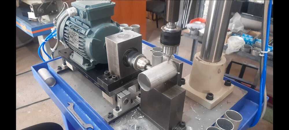 Fully Automatic Horizontal and Vertical Drilling Machine