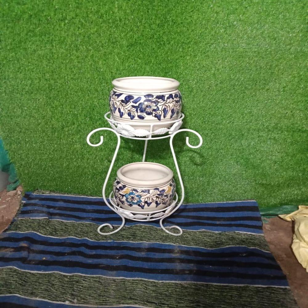 Iron Pot Stand