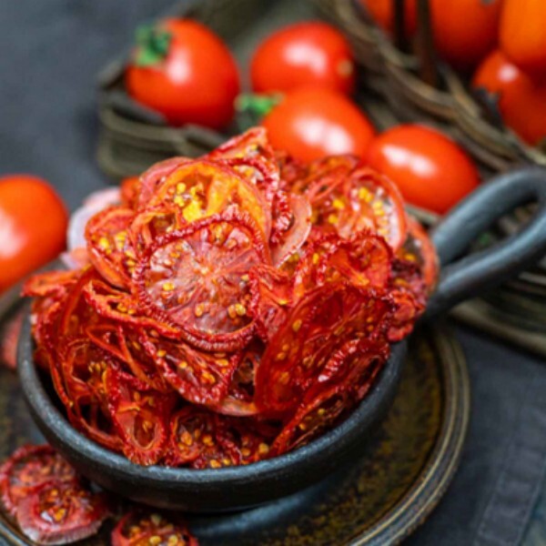 Dehydrated Tomato - Moisture (%): 4a 6a %