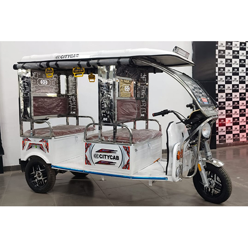 6 Seater Electric Rickshaw