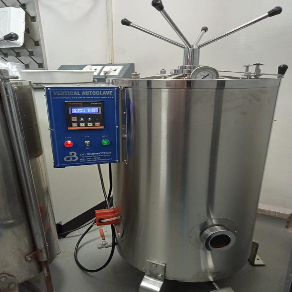 Vertical Laboratory Autoclave