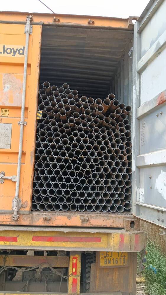 Large Diameter Heavy Thickness Carbon Steel Pipe (ASTM A106 / ST52 Grade)
