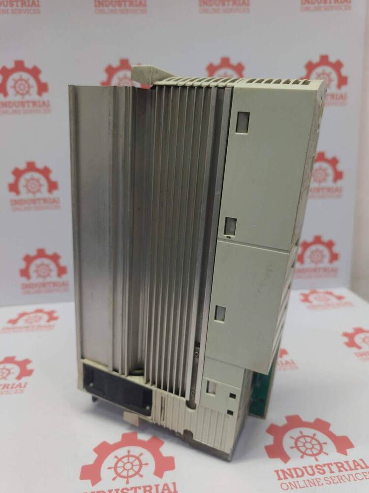 LENZE E82EV152-4C 1.5 kW (2.0 HP) Variable Frequency Drive (VFD)